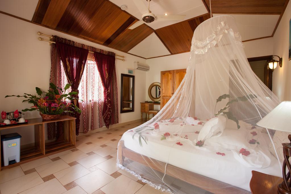 Etoile Labrine Guest House La Digue Bagian luar foto