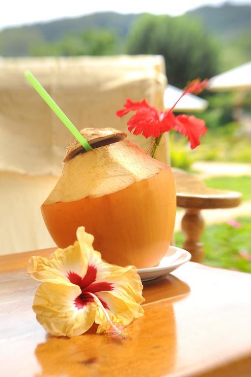 Etoile Labrine Guest House La Digue Ruang foto